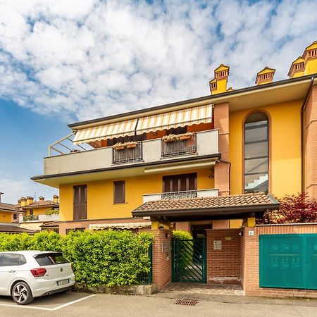 El Sol Residence - Modern House Near Milan Dresano Bagian luar foto