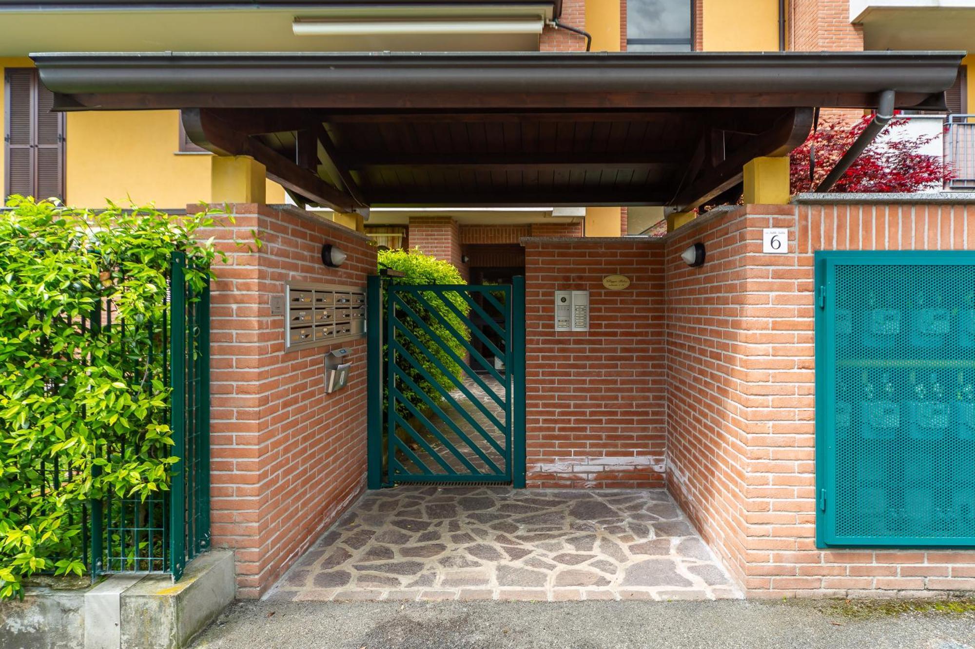 El Sol Residence - Modern House Near Milan Dresano Bagian luar foto
